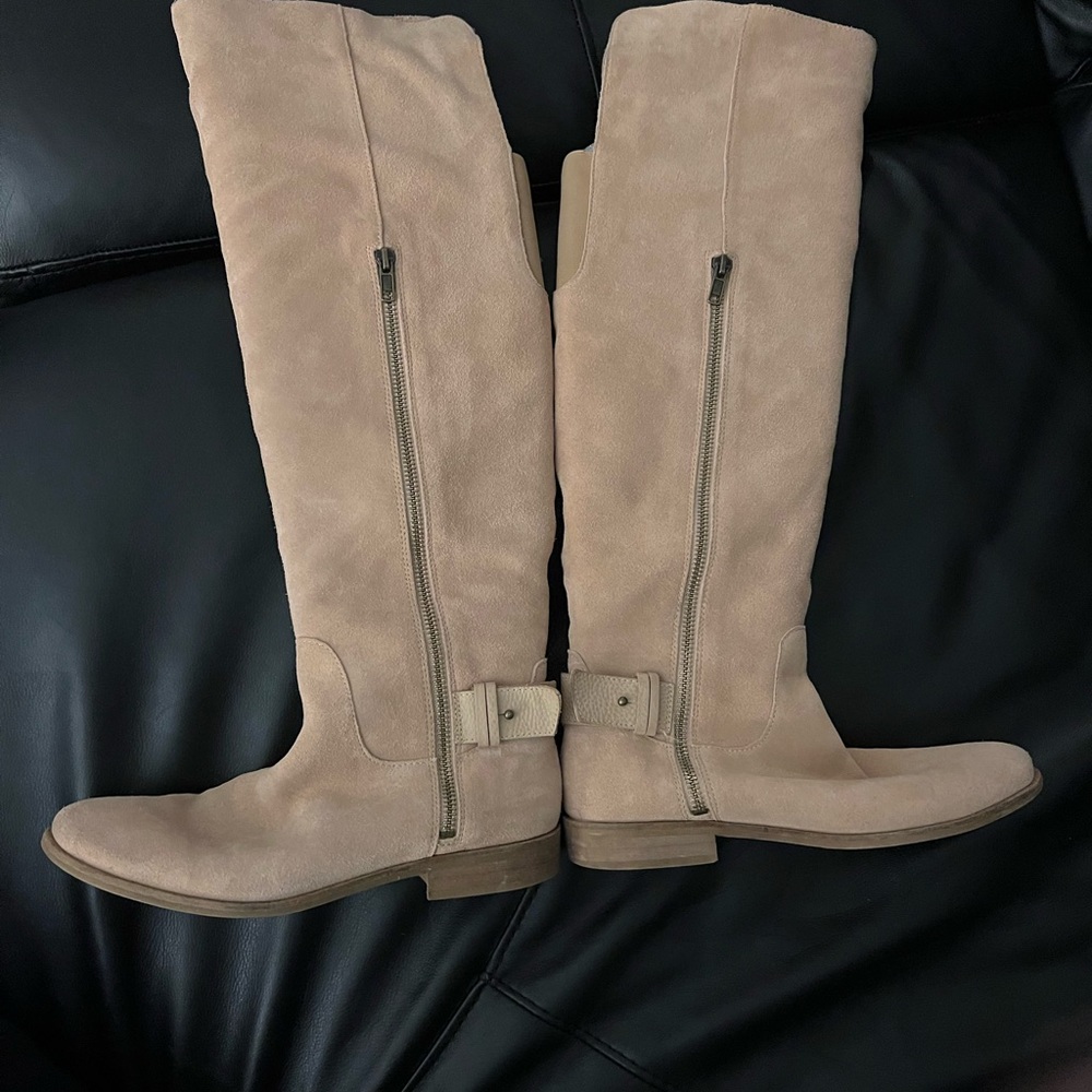 Splendid to the knee boots